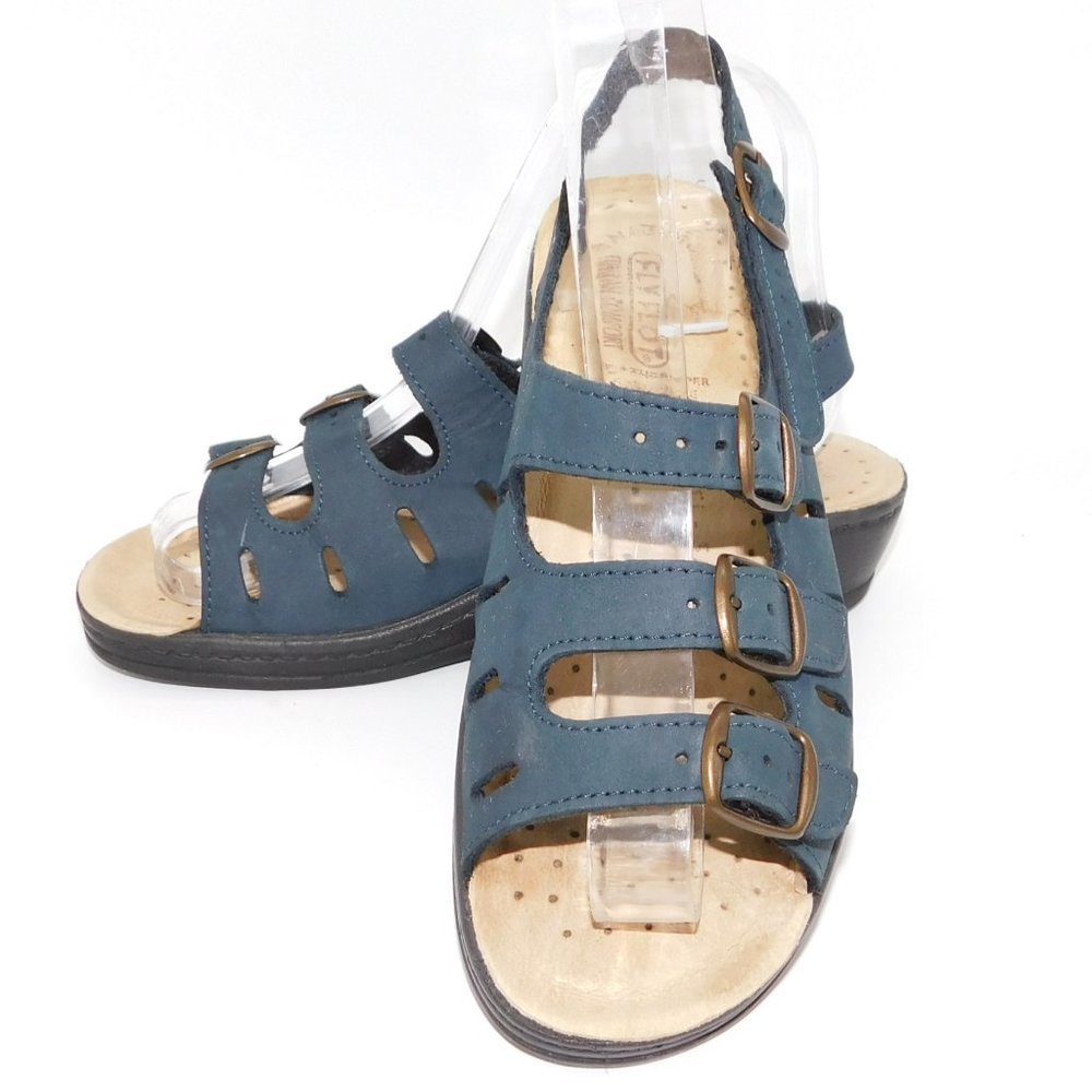 Fly Flot "Willa" Navy Leather Anatomic Sandal